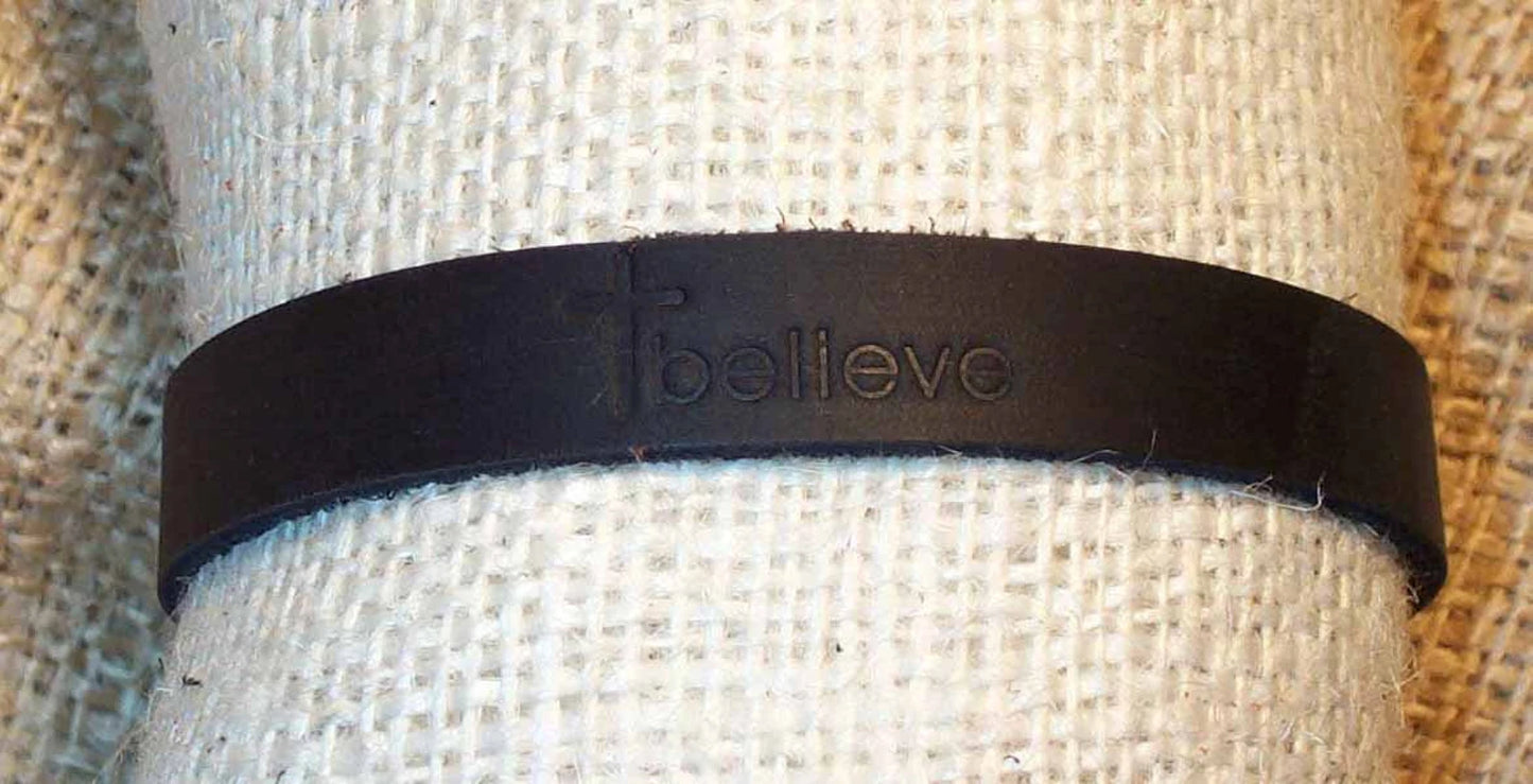 Handmade Leather Believe Bracelet