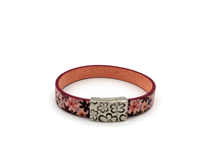 Flower Printed Leather Bracelet with Flower Magnetic Clasp