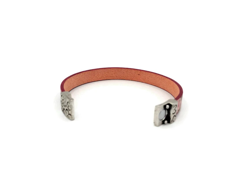 Flower Printed Leather Bracelet with Flower Magnetic Clasp
