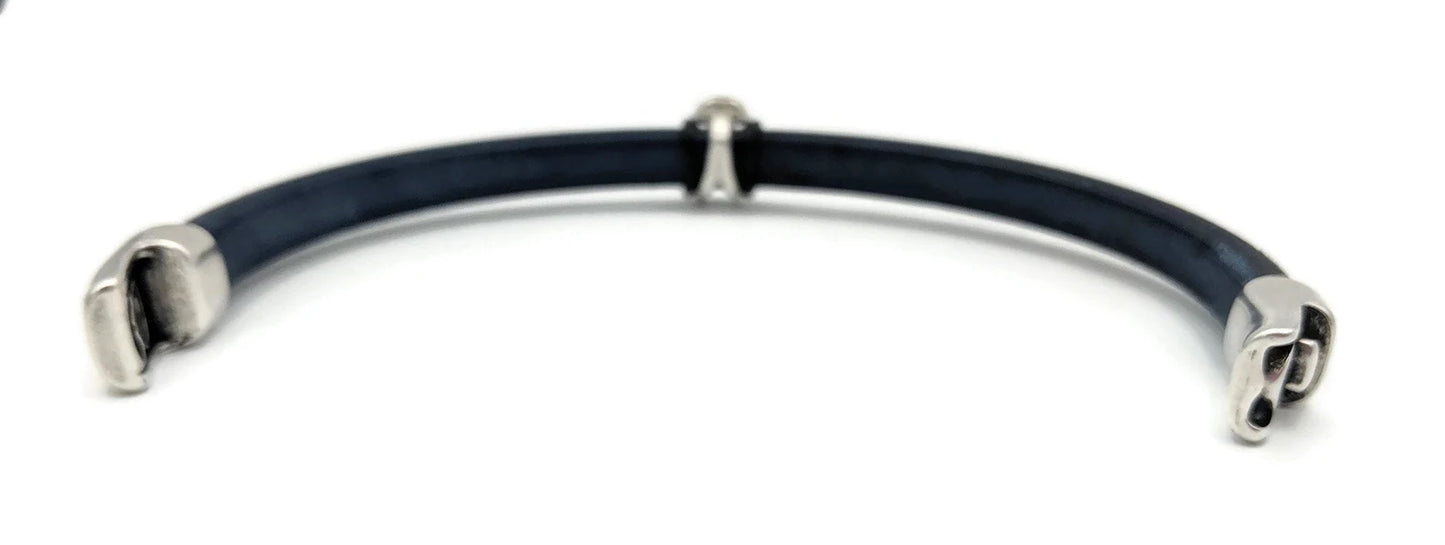 Dark Blue Licorice Leather Magnetic Bracelet